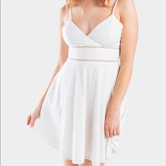 NWT Francesca’s White Dress - Picture 2 of 6